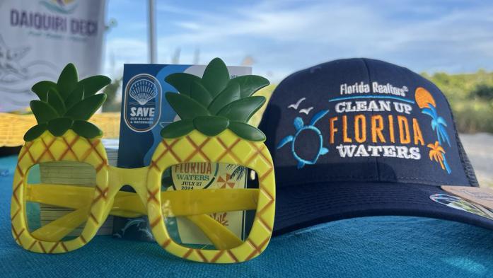 Clean up Florida Waters hat and pineapple sunglasses